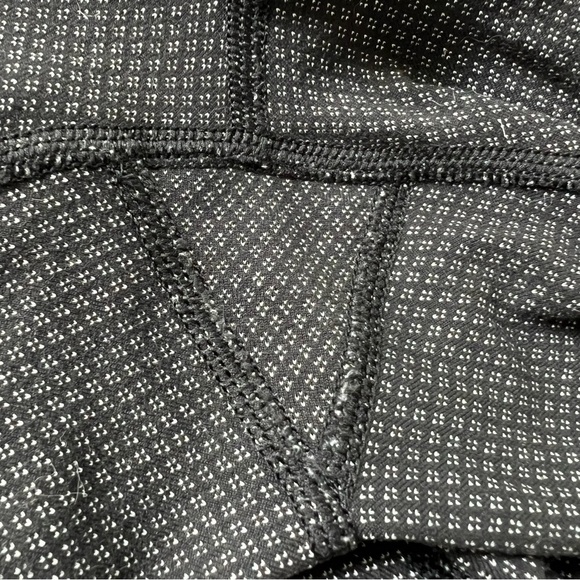 Lululemon High Times Pant Black White 2 - Picture 6 of 11